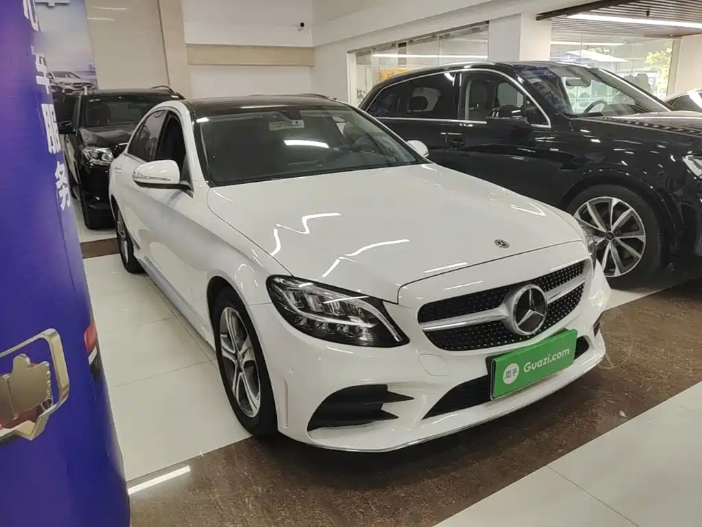 Mercedes-Benz C-Class — миниатюра 4