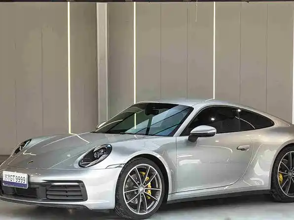 Porsche 911 2024
