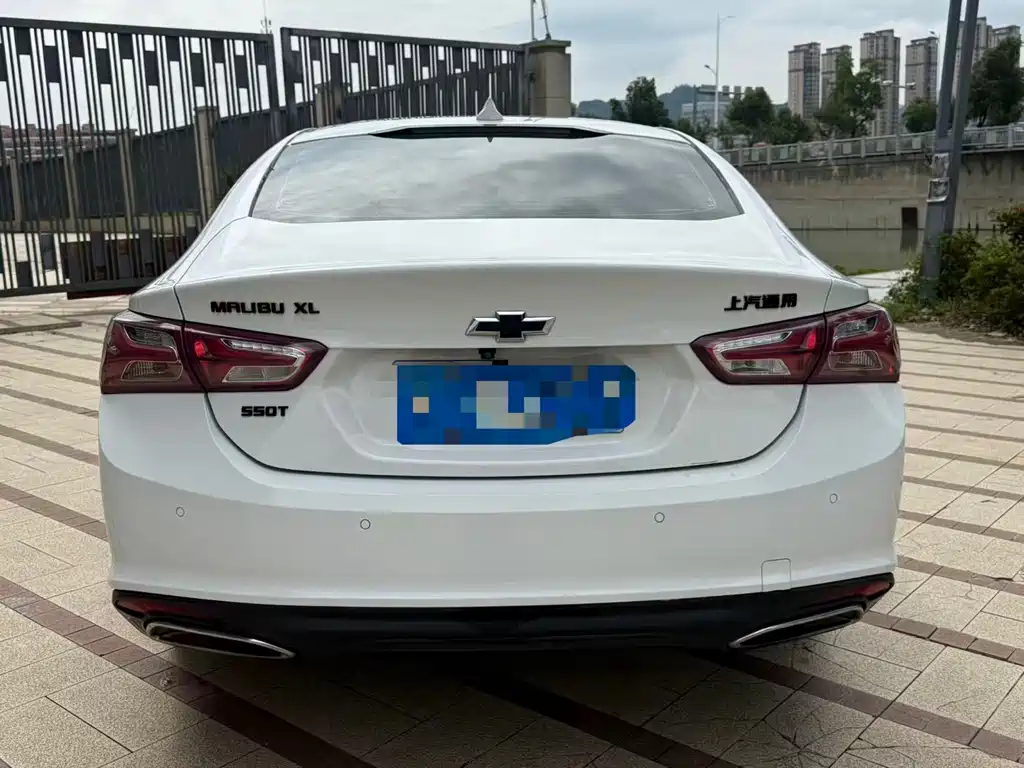 Chevrolet Malibu XL — миниатюра 12