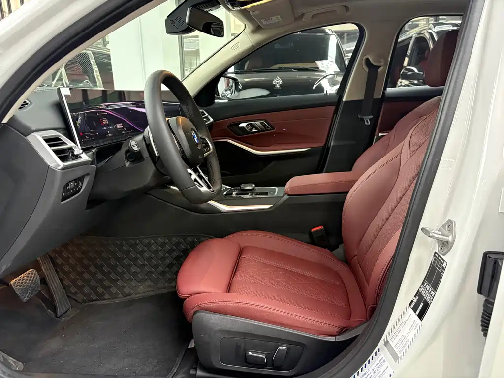 BMW 3 Series — миниатюра 4