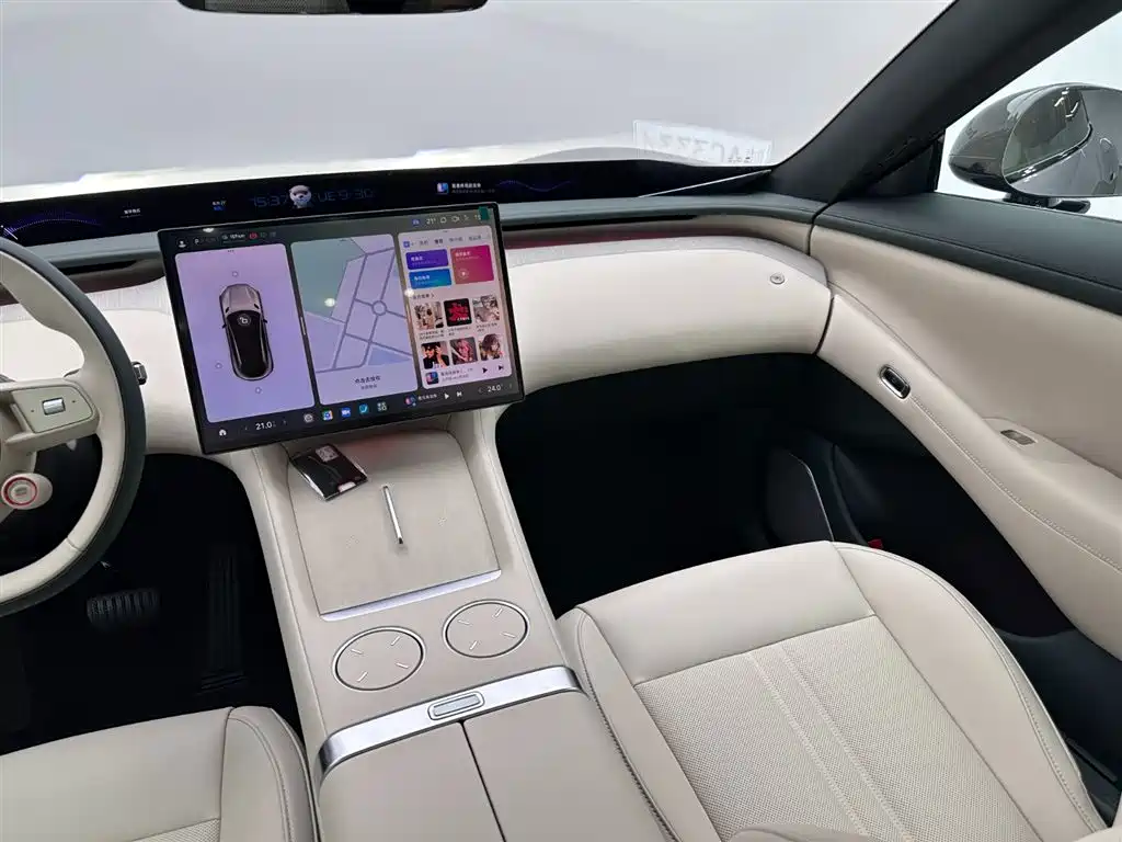 XIAOMI CAR XIAOMI YU7