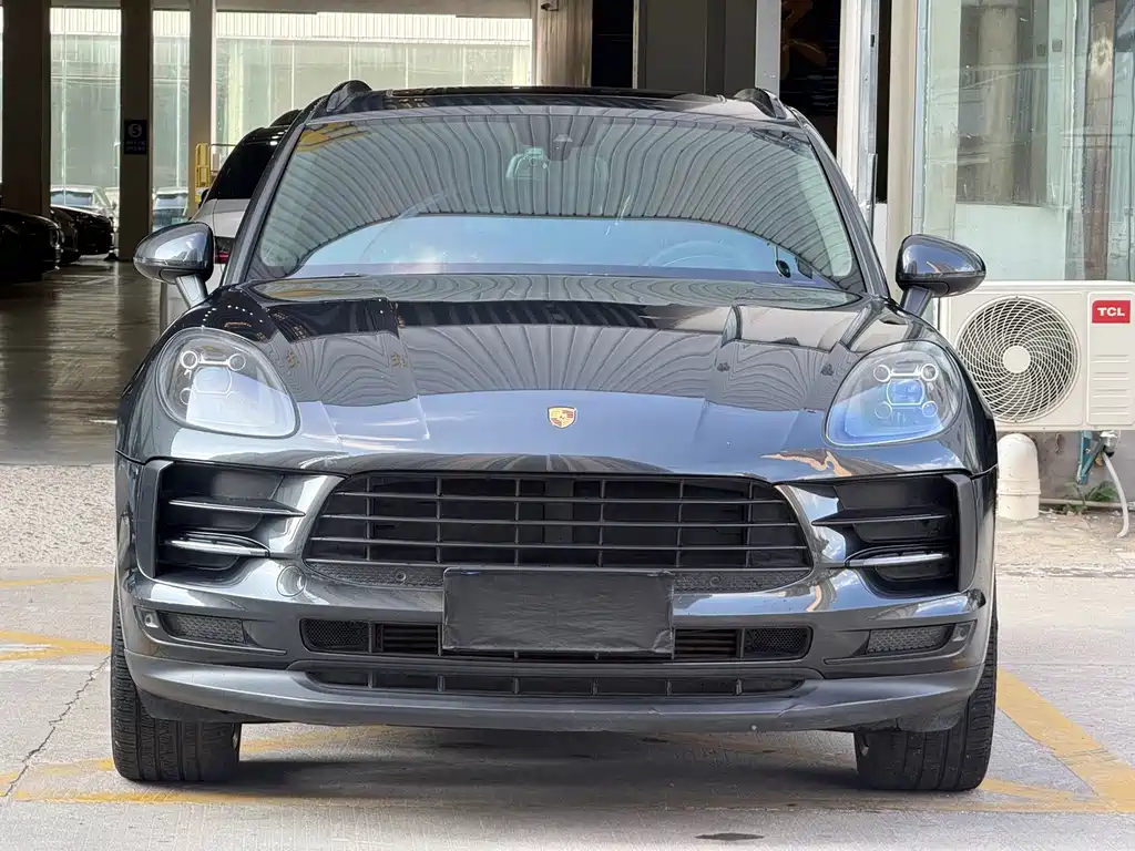 Porsche Macan — миниатюра 2