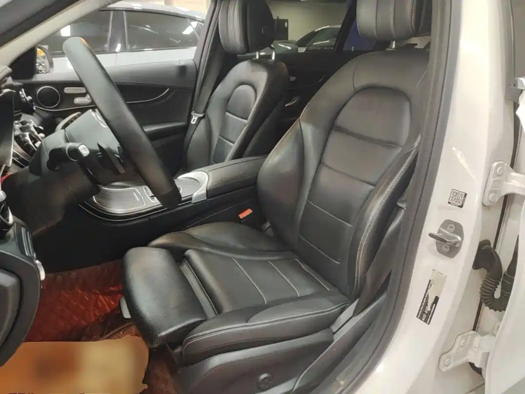 Mercedes-Benz C-Class — миниатюра 15