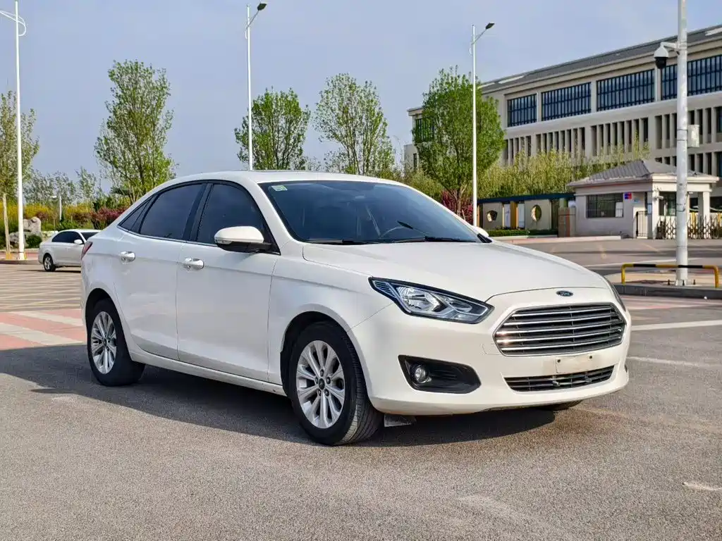 Ford Escort — миниатюра 4