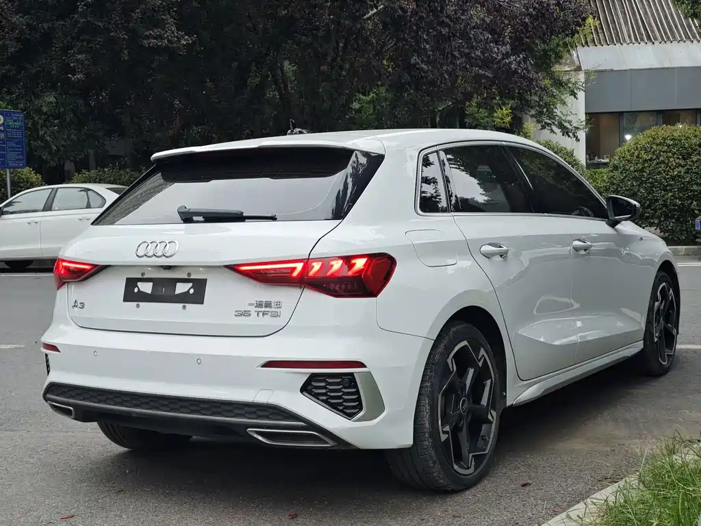 Audi A3 — миниатюра 9