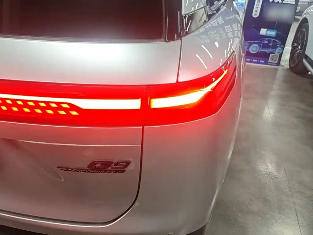 XPeng G9 — миниатюра 8