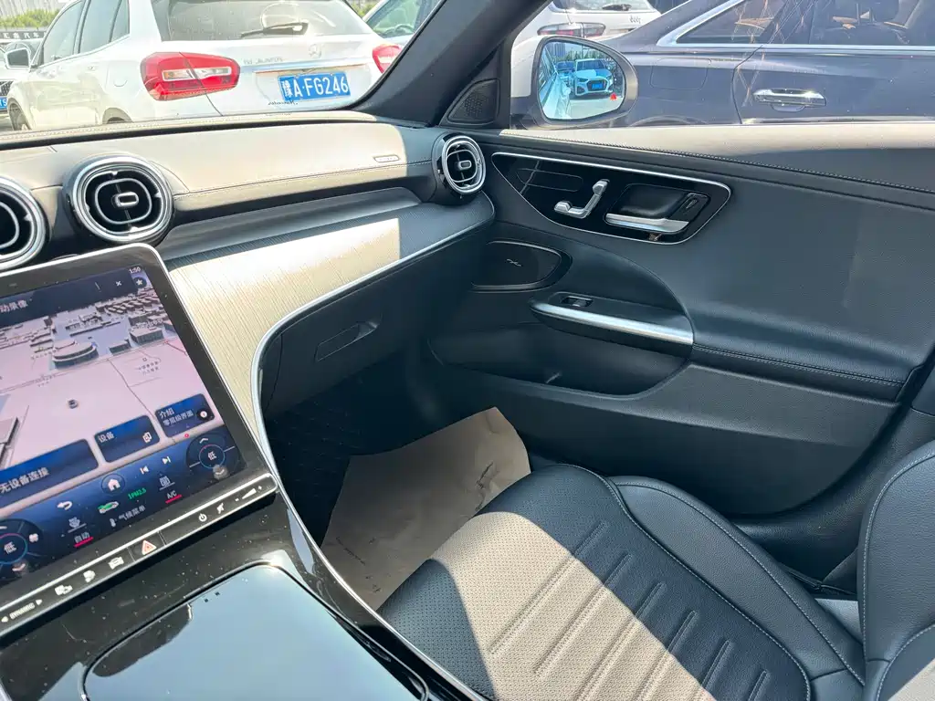 Mercedes-Benz C-Class New Energy — миниатюра 11