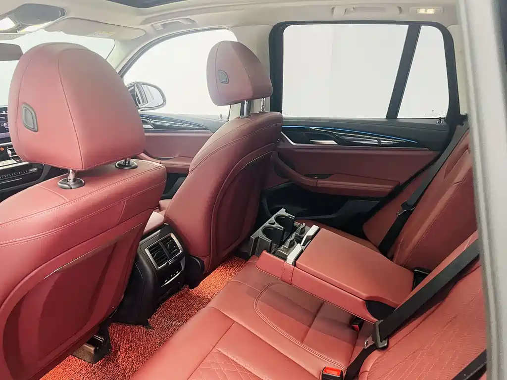 BMW iX3 — миниатюра 12