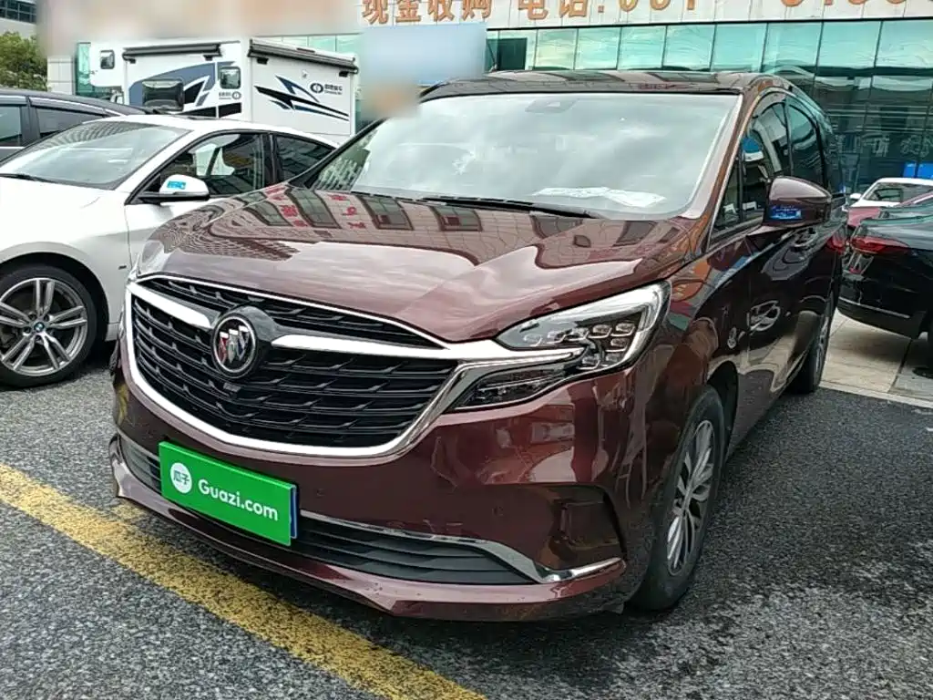 Buick GL8 — миниатюра 2