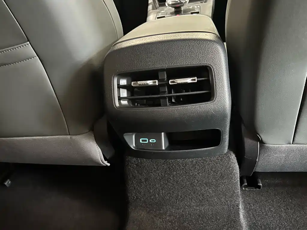 BYD Qin PLUS — миниатюра 10