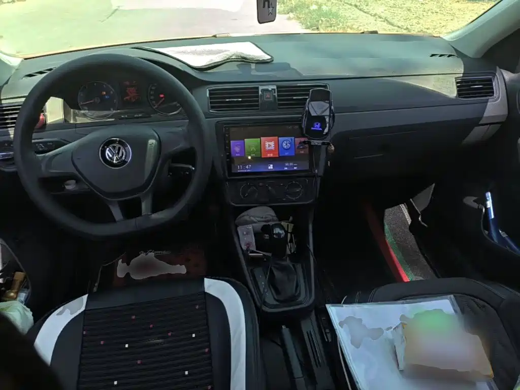 Volkswagen Santana — миниатюра 10