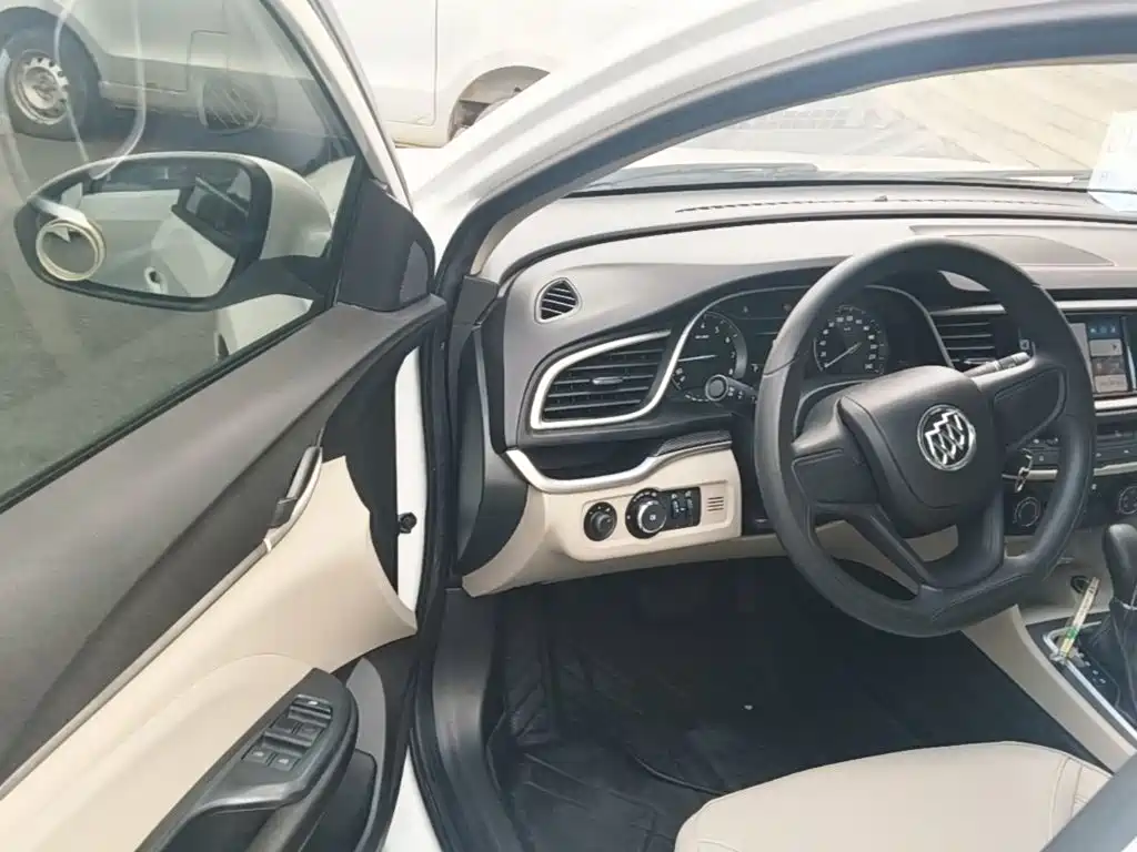 Buick Excelle — миниатюра 16