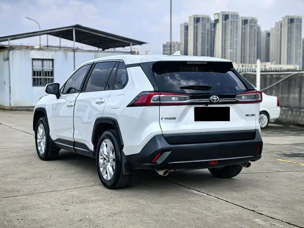 Toyota Wildlander — миниатюра 9