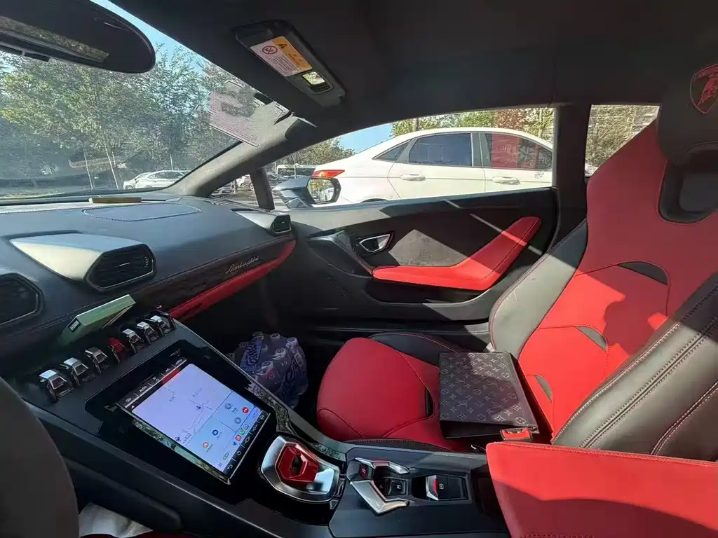 Lamborghini Huracán — миниатюра 4
