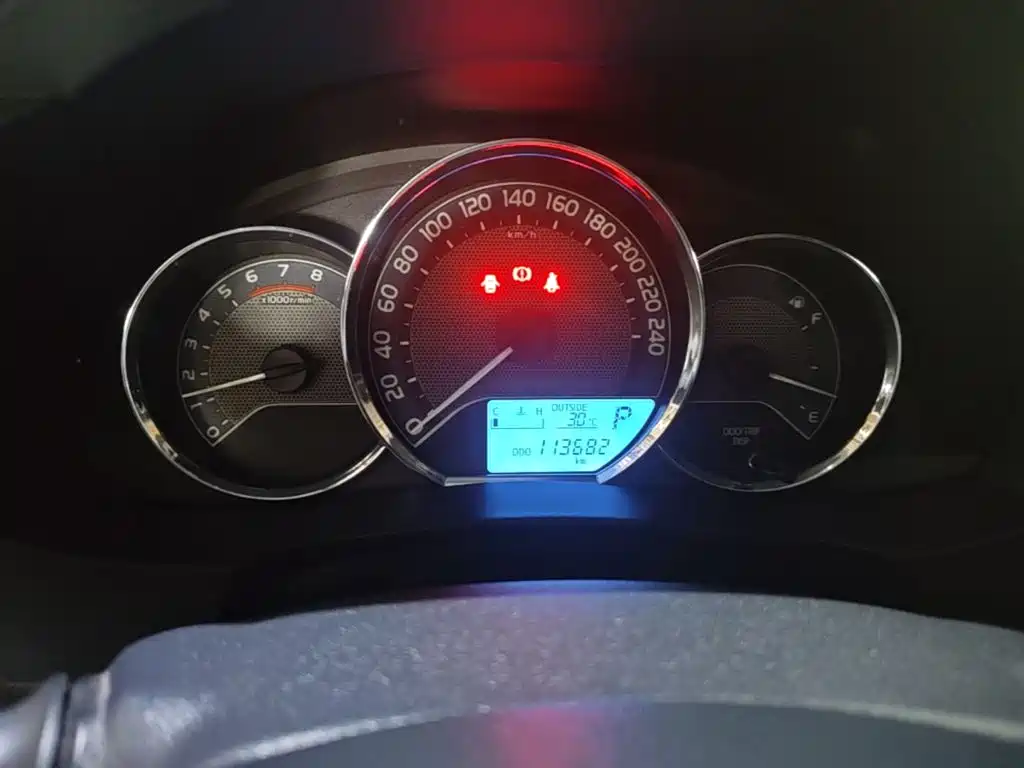 Toyota Corolla — миниатюра 12