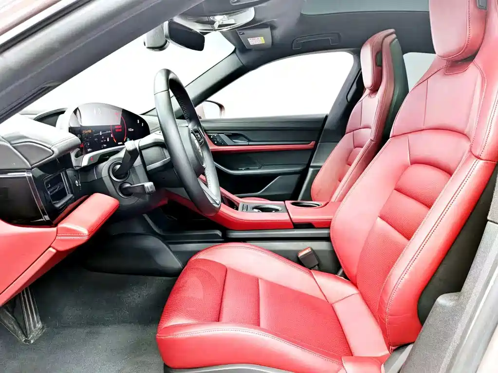 Porsche Taycan — миниатюра 13