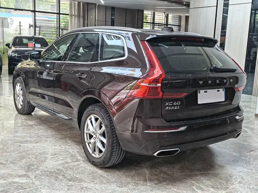 Volvo XC60 — миниатюра 5