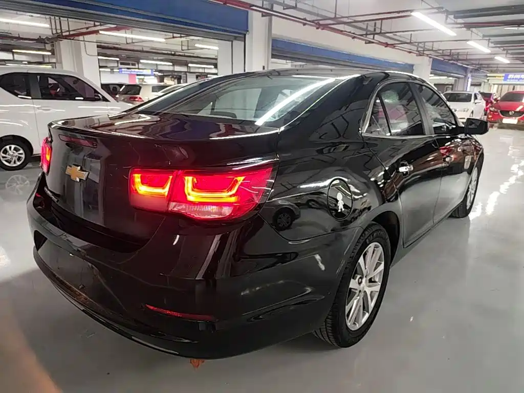 Chevrolet Malibu — миниатюра 7