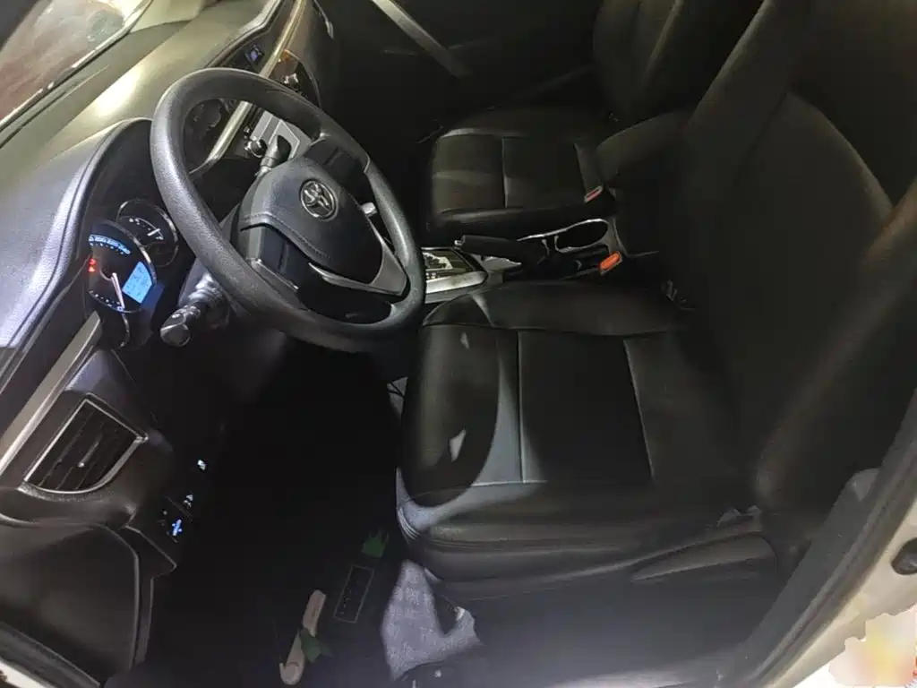 Toyota Corolla — миниатюра 15