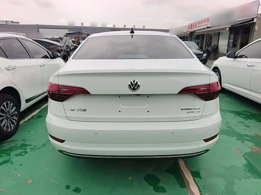 Volkswagen Sagitar — миниатюра 6