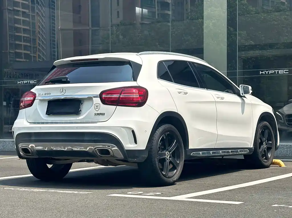 Mercedes-Benz GLA — миниатюра 2