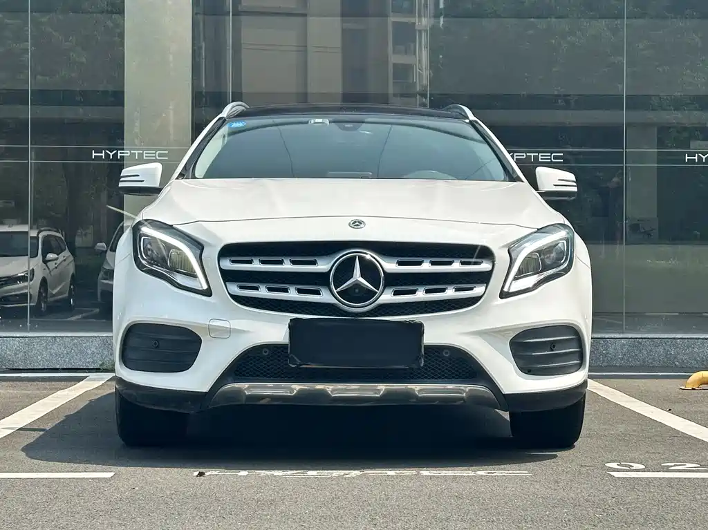 Mercedes-Benz GLA — миниатюра 3