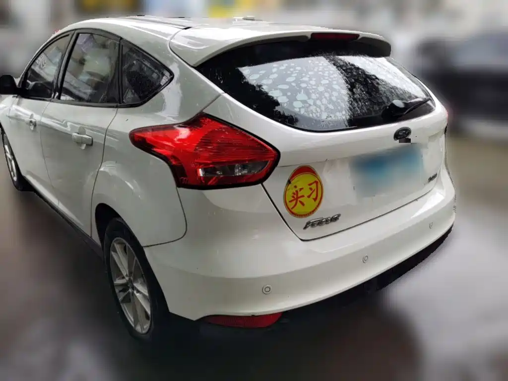 Ford Focus — миниатюра 4