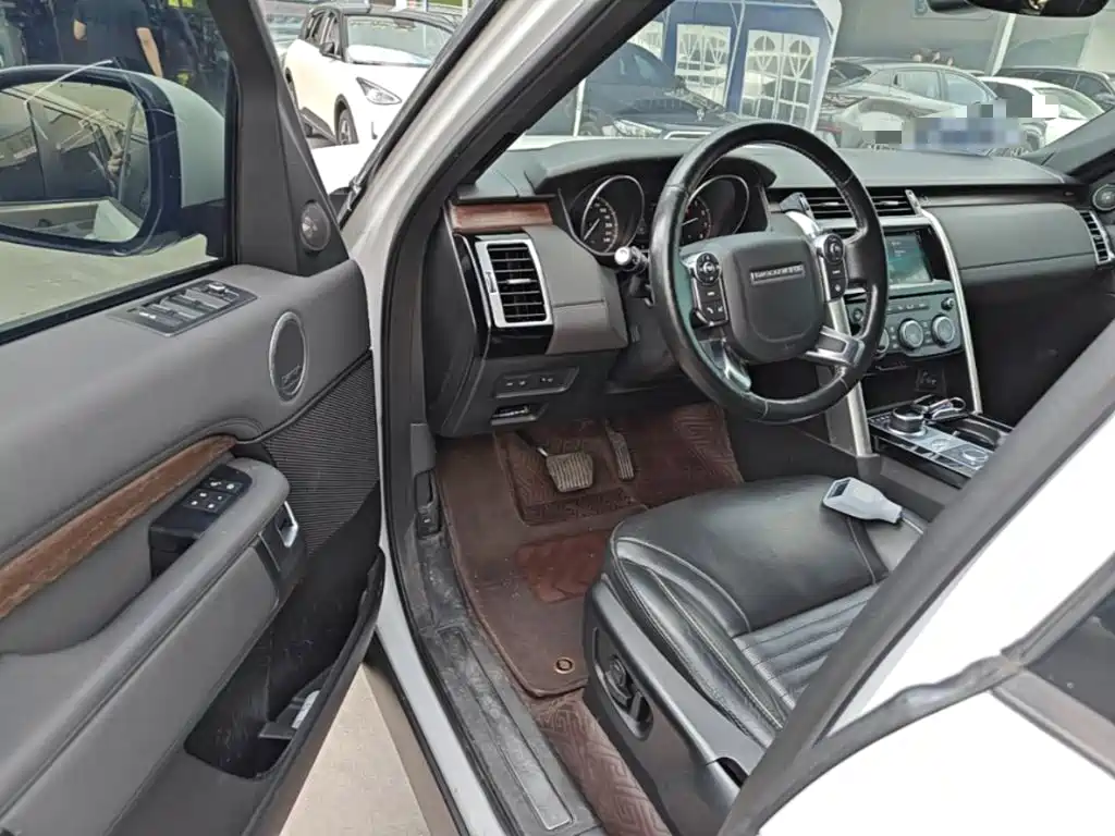 Land Rover Discovery — миниатюра 16