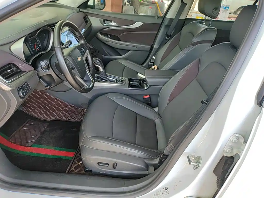 Chevrolet Malibu — миниатюра 15