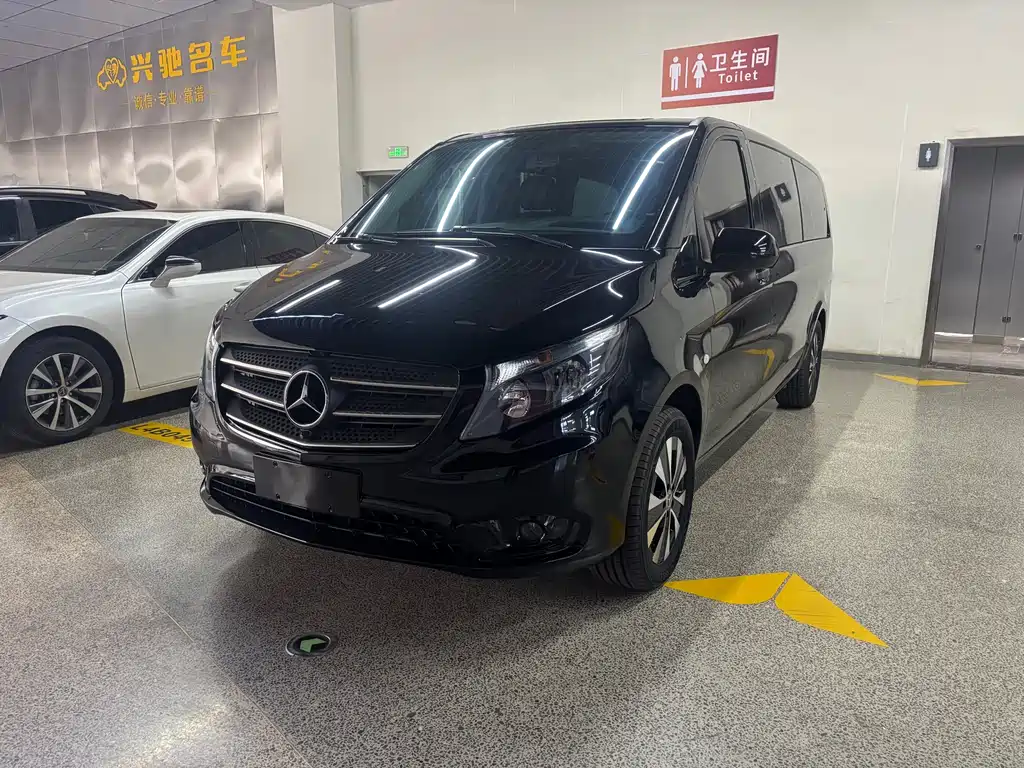 Mercedes-Benz Vito 2021