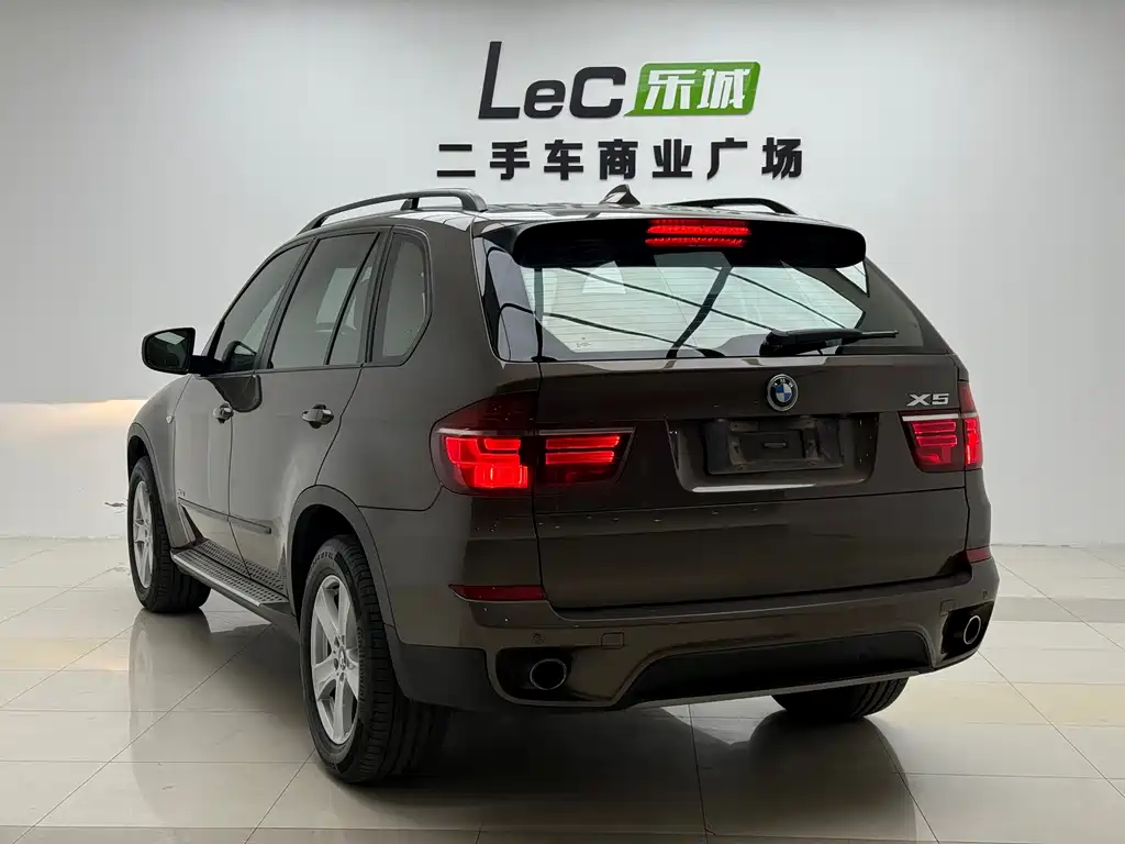 BMW X5 (Import) — миниатюра 6