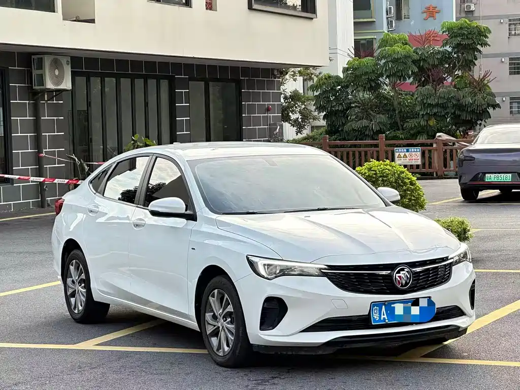 Buick Verano — миниатюра 3