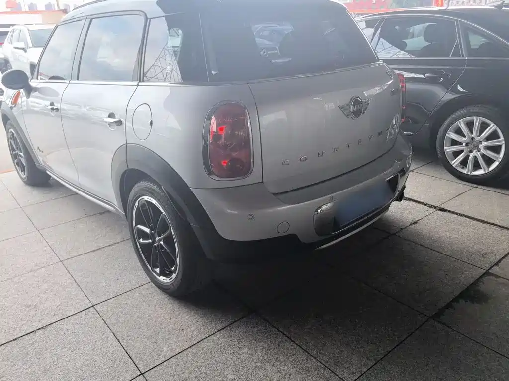 Mini Countryman 2014 1.6T COOPER ALL4 Fun