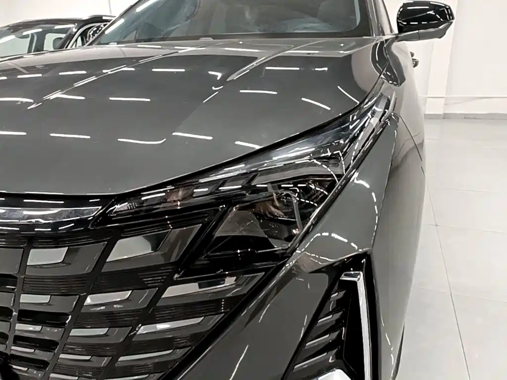 Changan UNI-Z — миниатюра 24