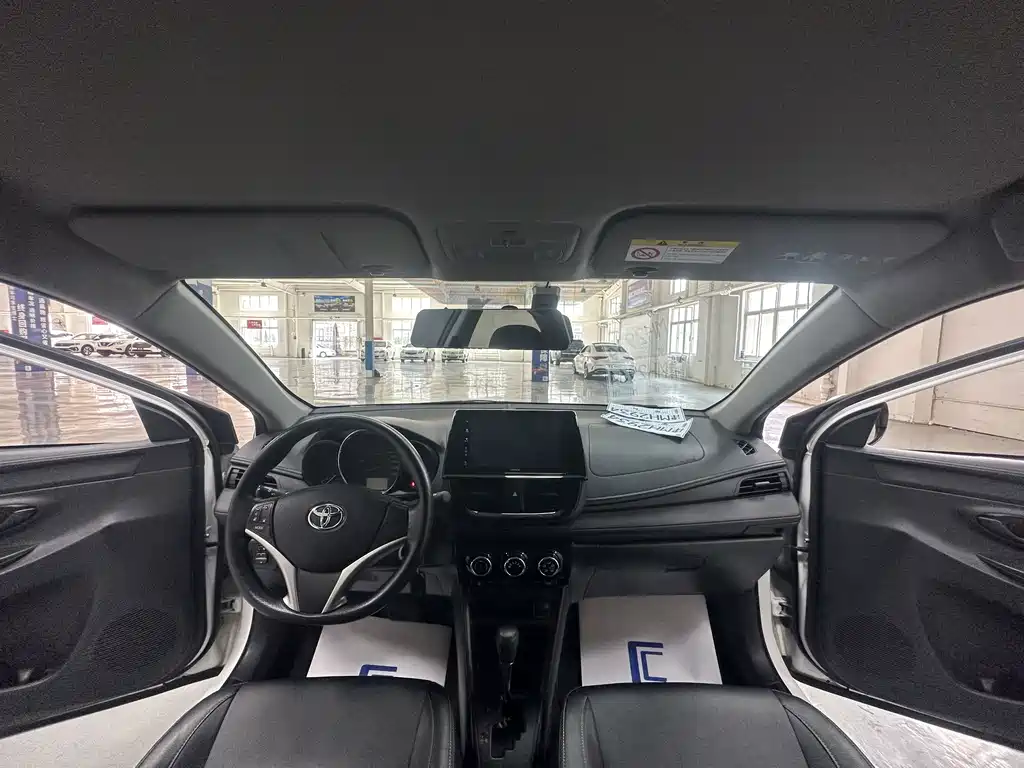 Toyota Vios — миниатюра 9