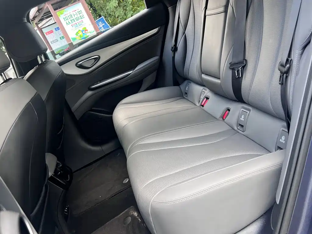 BYD Seal 07 DM-i — миниатюра 12