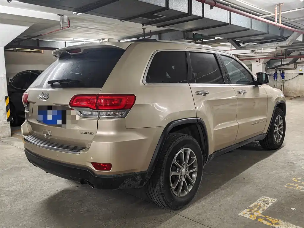 Jeep Grand Cherokee (Import) — миниатюра 5