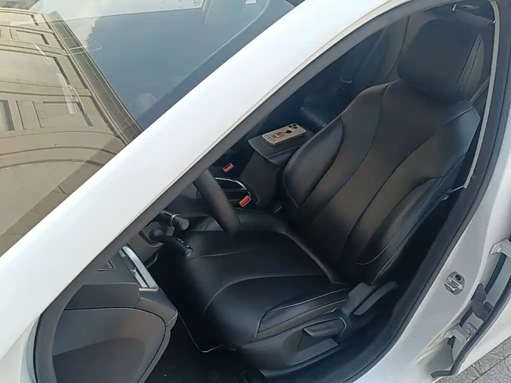 Roewe i5 — миниатюра 15