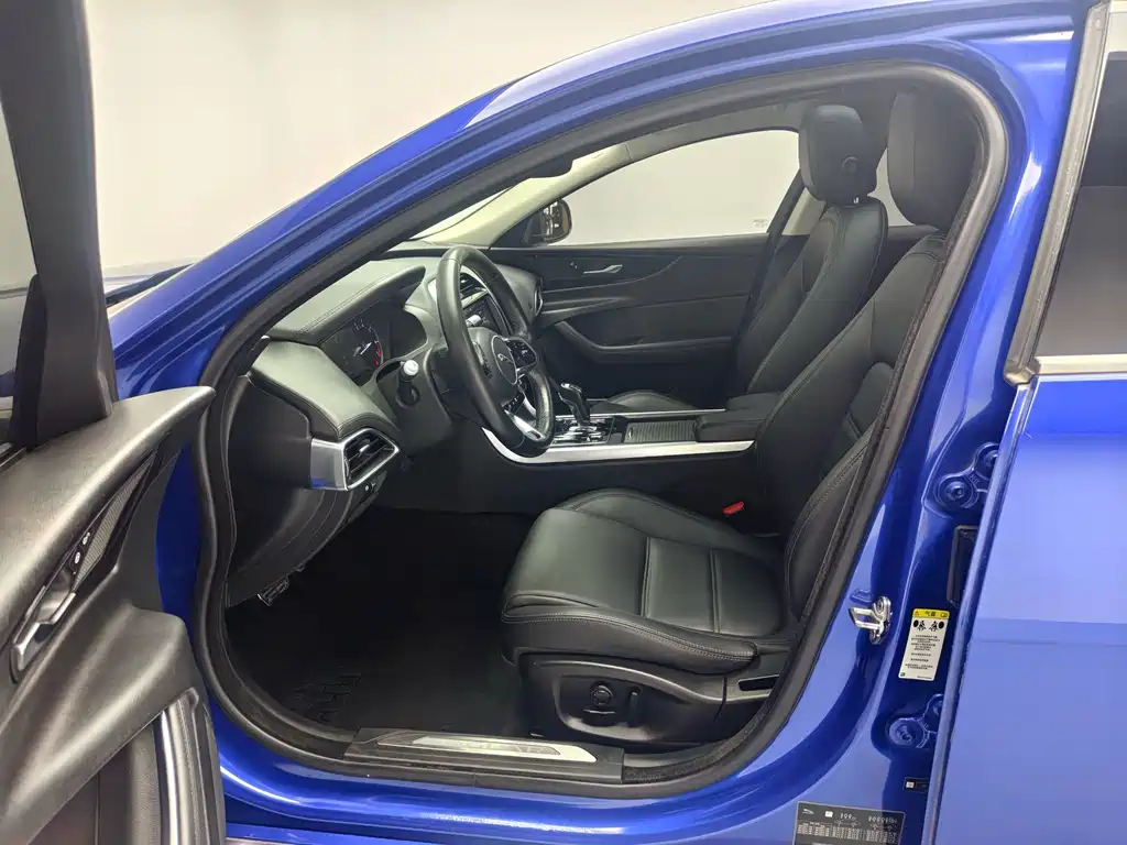 Jaguar XEL — миниатюра 9