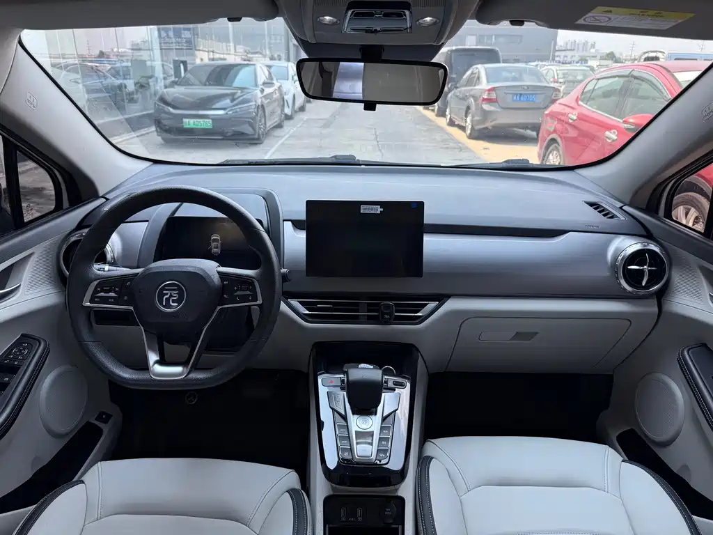 BYD Yuan Pro — миниатюра 6