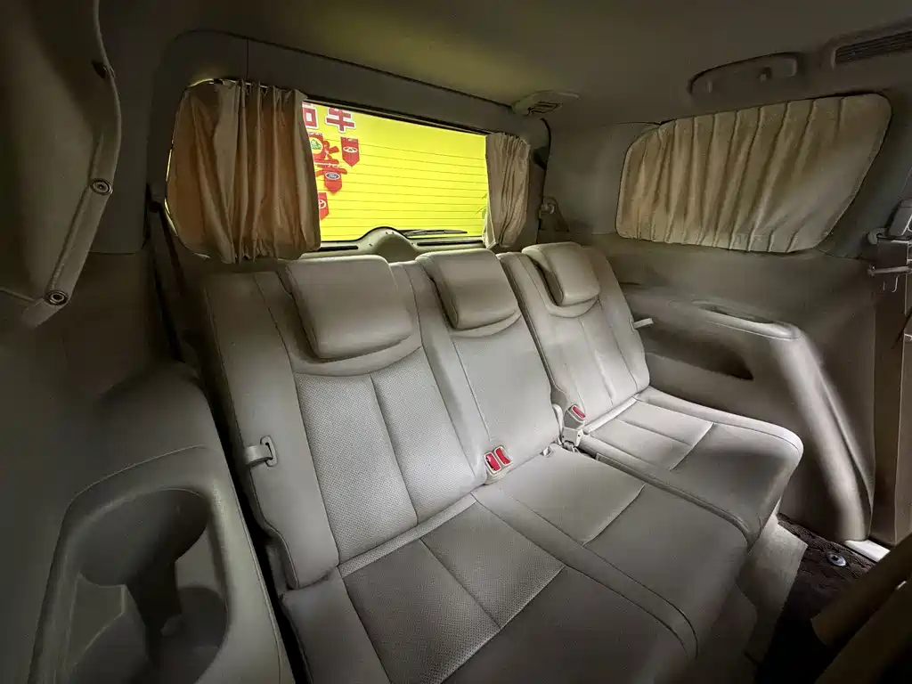 Nissan Quest — миниатюра 23