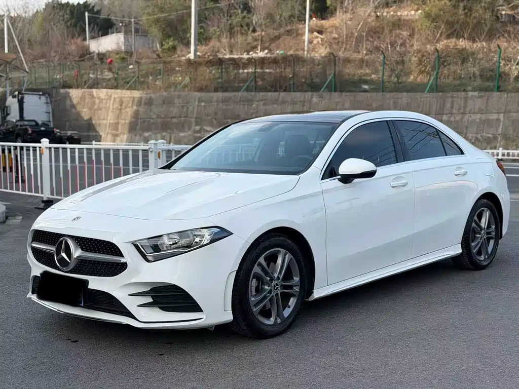MERCEDES-BENZ A CLASS