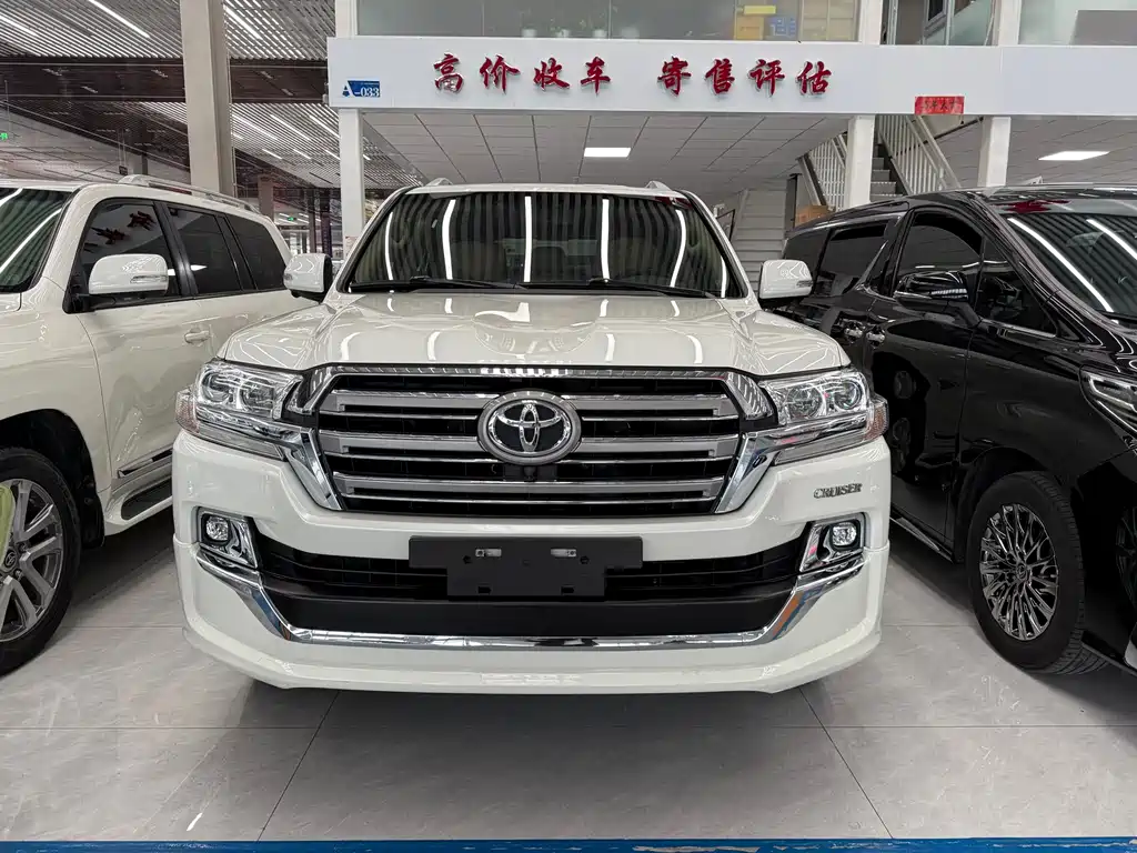 Toyota Land Cruiser 2020