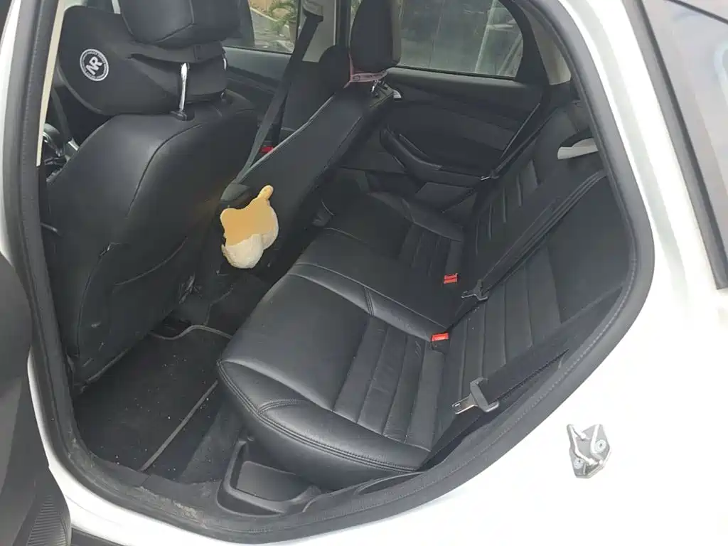 Ford Focus — миниатюра 17