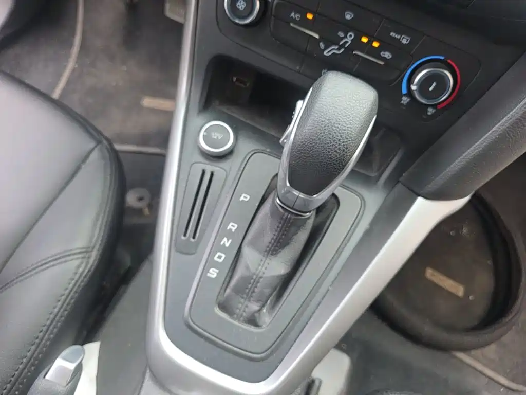 Ford Focus — миниатюра 14
