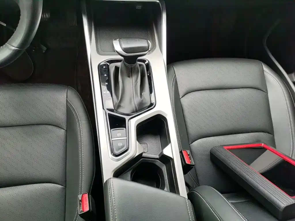 Geely Emgrand — миниатюра 14