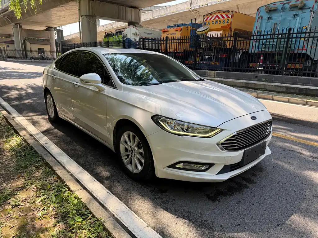 Ford Mondeo — миниатюра 2