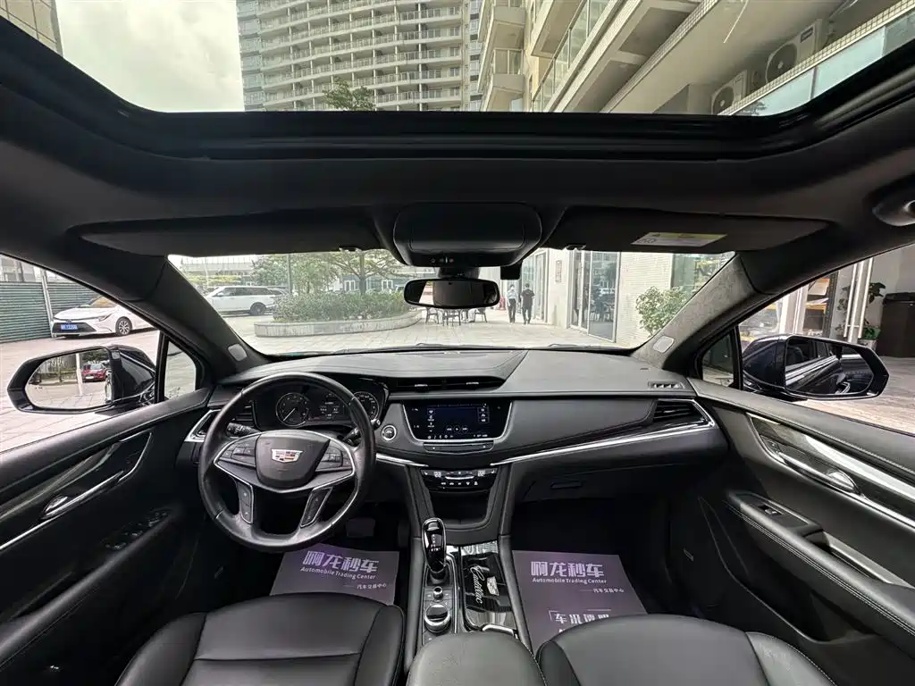 Cadillac XT5 2022 2.0T Luxury