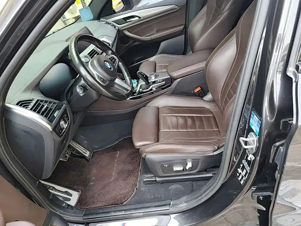 BMW X4 — миниатюра 15