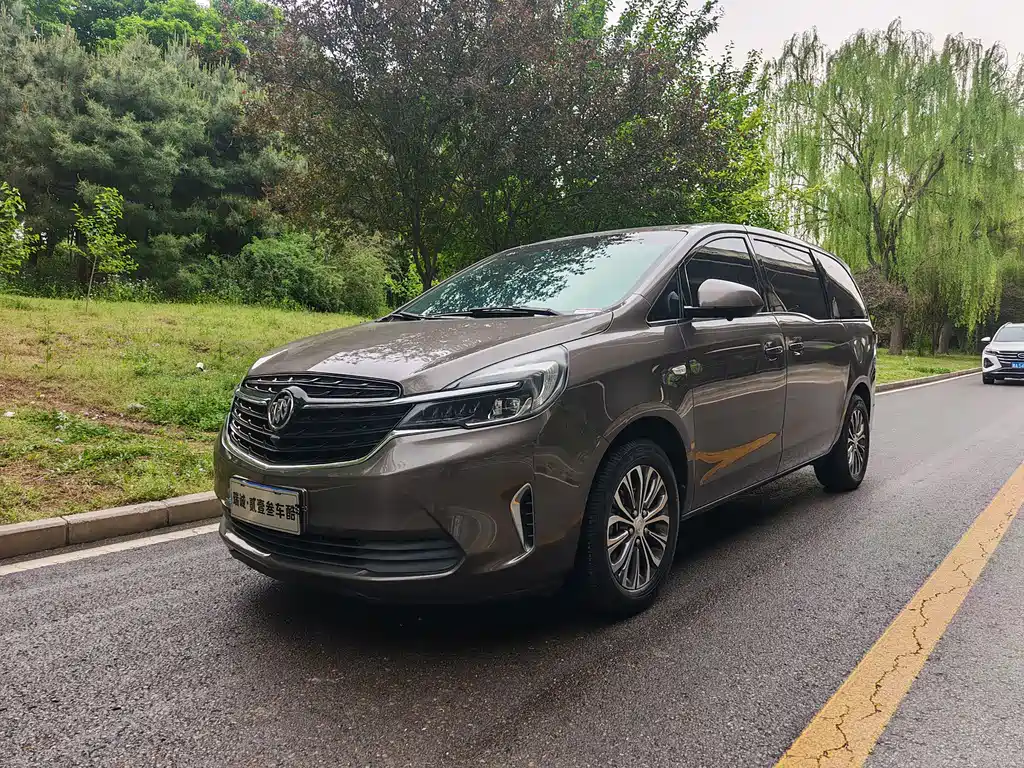 Buick GL8 2021
